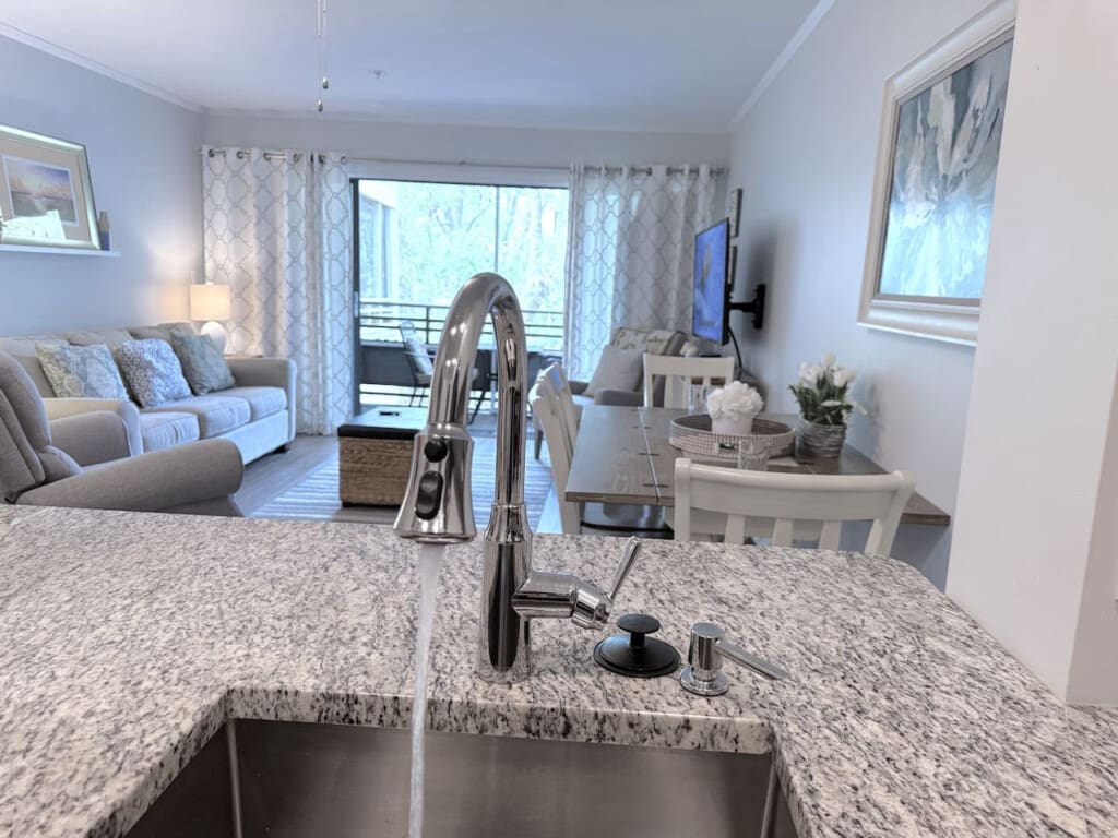 78396 387532 RYrmG5mz LPuR547 QOB 6oIW60LkCVZ2ekDee8wiI 6840f3b7b5cd2.jpg