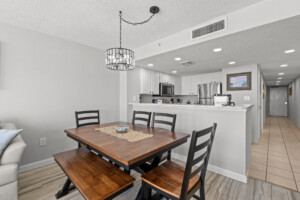 Bay Watch Resort 512 - Dining Area Bay Watch Resort 512 - Dining Area