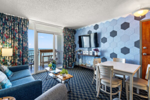 Camelot By The Sea Resort 1505 - Oceanfront Dining Area