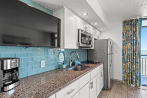 Beach Cove Resort 717 - Kitchen