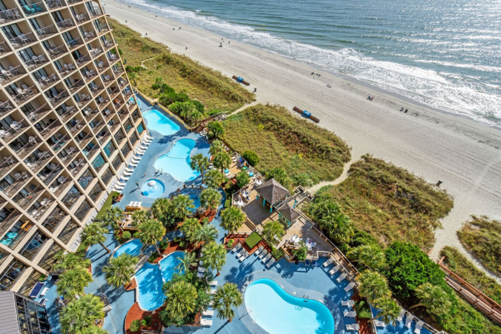 78396 446573 LmUiovf 1 9f2FXM9ZF5aIozlVMDCngUpdu5seBlKP8 68fed9aaaf33c.jpg