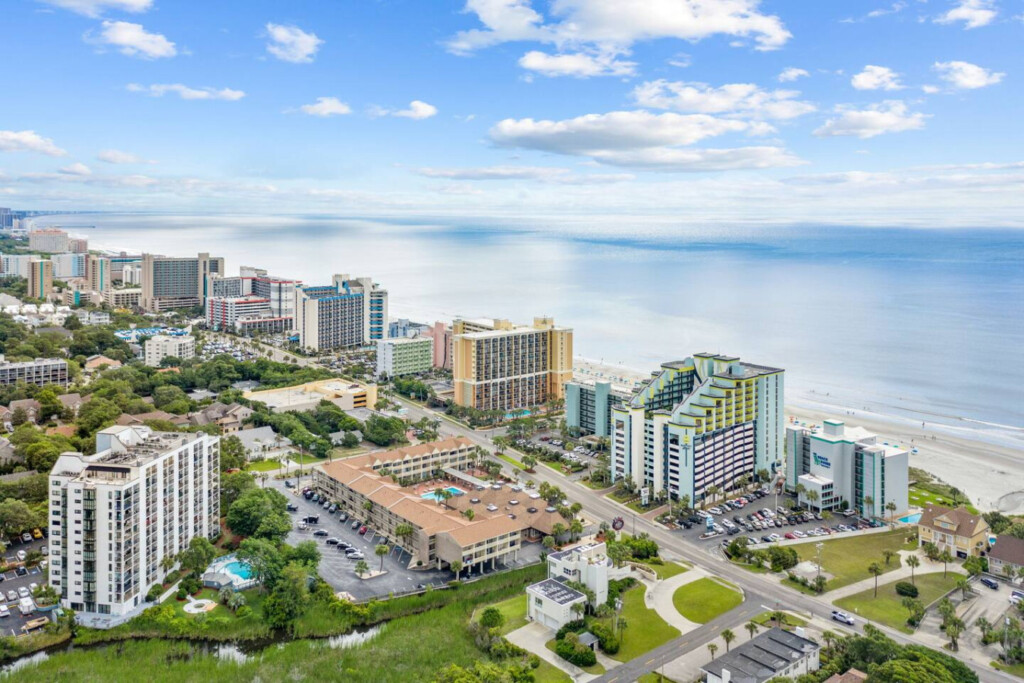 78396 451161 MVxIu qLHltop5z4oZn CG fpW N4auLdLbtwwillPI 6910b3a1742e2.jpg