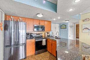 Palace Resort 1609 - Kitchen